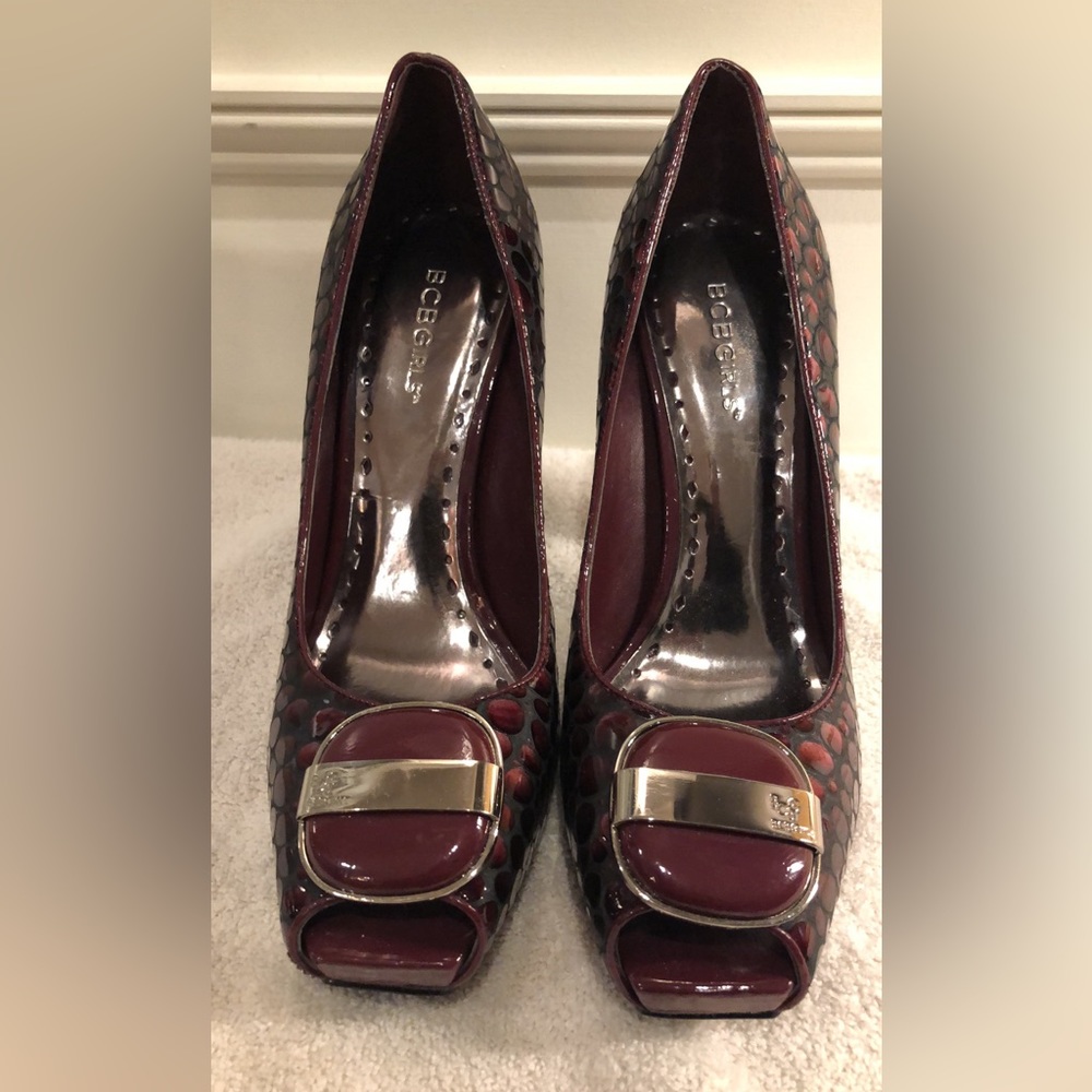 Women’s BCBG shoes - size 9.5 - Picture 3 of 5